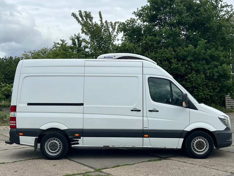 Mercedes-Benz Sprinter 319 LAMBERET-KERSTNER Fridge/**319 V6 Euro6** - Фургон-рефрижератор: фото 4 Mercedes-Benz Sprinter 319 LAMBERET-KERSTNER Fridge/**319 V6 Euro6** - Фургон-рефрижератор: фото 4