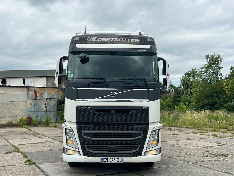 Volvo FH 500 Park cool***2xdieseltanks***Fridge***FH500 2017 - Тягач: фото 2 Volvo FH 500 Park cool***2xdieseltanks***Fridge***FH500 2017 - Тягач: фото 2