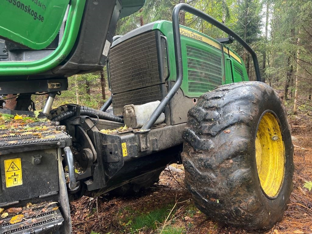 John Deere 1170 E - Харвестер: фото 3 John Deere 1170 E - Харвестер: фото 3