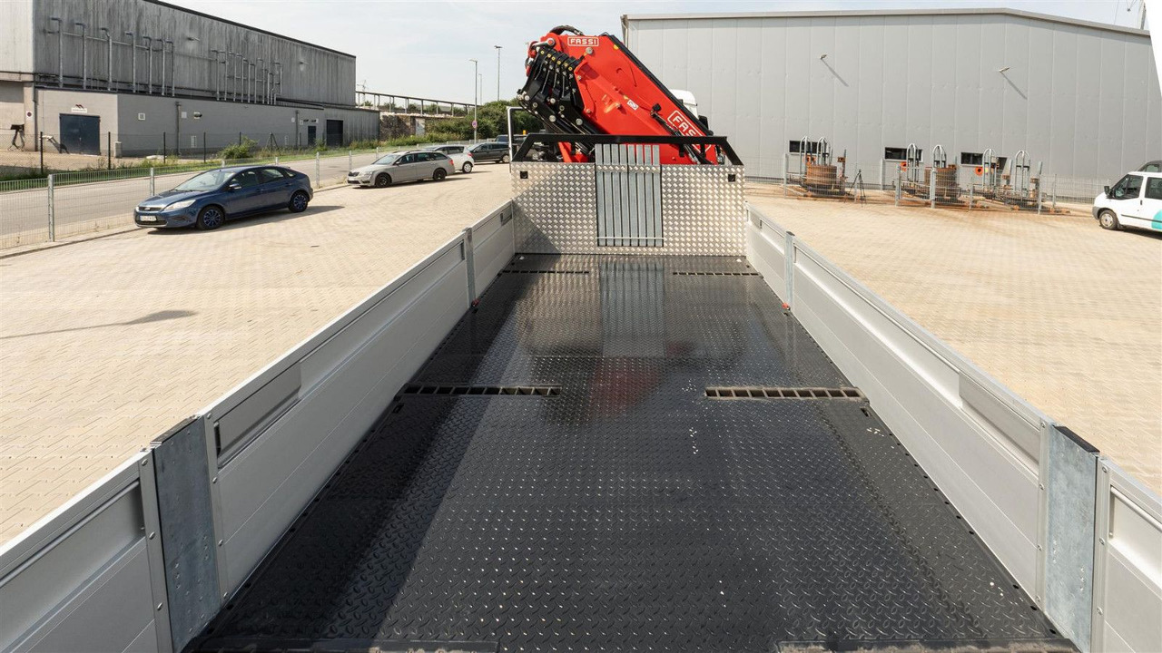 MAN 35.470 8x2 Kran F710 RA2.26 - Грузовик, Автоманипулятор: фото 4 MAN 35.470 8x2 Kran F710 RA2.26 - Грузовик, Автоманипулятор: фото 4