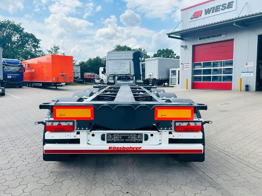 Kässbohrer K.SHG Multi Containerchassis ausziehbar - Полуприцеп-контейнеровоз/ Сменный кузов: фото 2 Kässbohrer K.SHG Multi Containerchassis ausziehbar - Полуприцеп-контейнеровоз/ Сменный кузов: фото 2