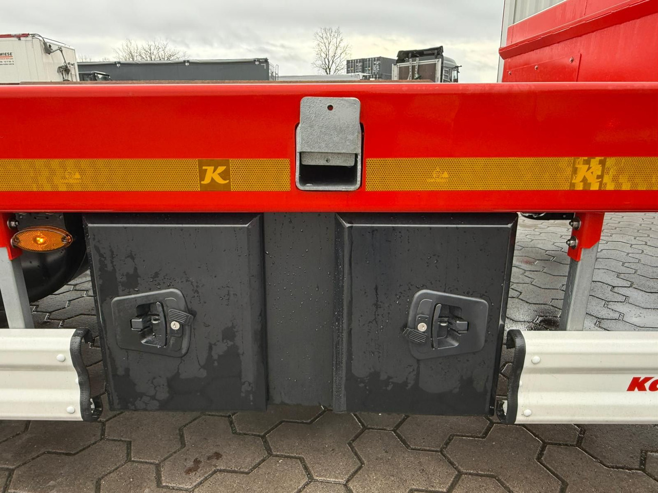 Низкорамный полуприцеп Kässbohrer K.SLS 3 / 0N  18/30 Tieflader mit hydr. Rampen: фото 8