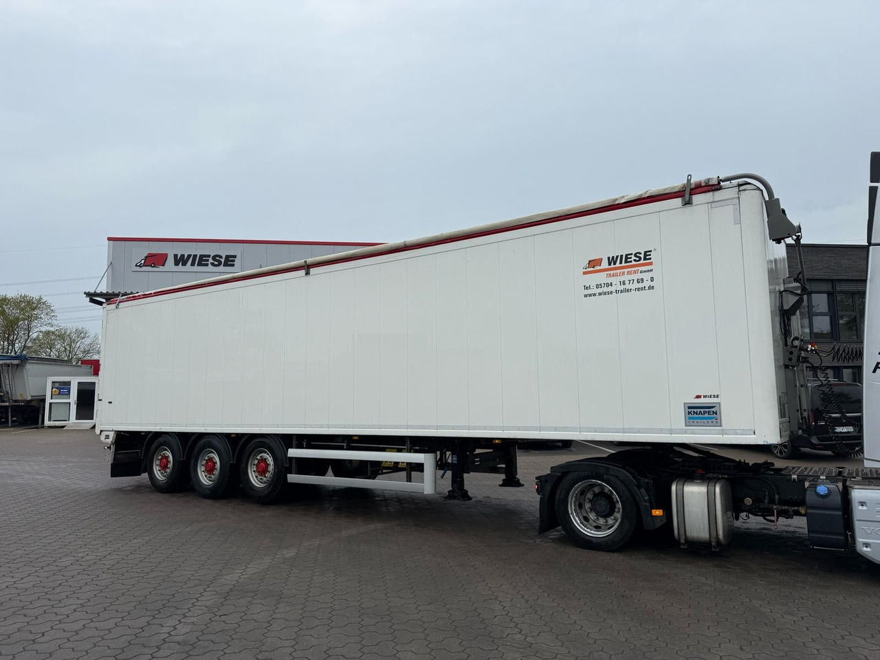 Knapen K100 Schubboden 80m³ Powersheet Lenkachse Agrar - Полуприцеп с подвижным полом: фото 1 Knapen K100 Schubboden 80m³ Powersheet Lenkachse Agrar - Полуприцеп с подвижным полом: фото 1