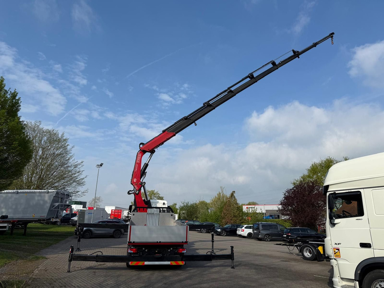 MAN 35.520 8x4 Kran Fassi F800, OHNE ABSTÜTZÜBERWACH - Грузовик бортовой/ Платформа, Автоманипулятор: фото 4 MAN 35.520 8x4 Kran Fassi F800, OHNE ABSTÜTZÜBERWACH - Грузовик бортовой/ Платформа, Автоманипулятор: фото 4