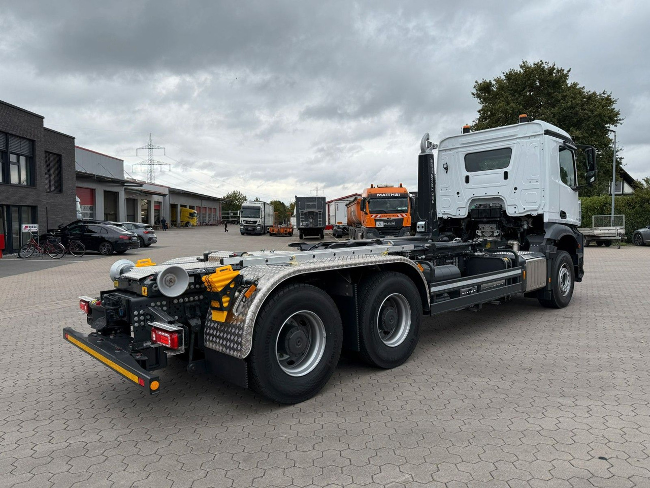 Mercedes-Benz Arocs 5 2651L 6 x4 Meiller RS 2170 - Крюковой мультилифт: фото 2 Mercedes-Benz Arocs 5 2651L 6 x4 Meiller RS 2170 - Крюковой мультилифт: фото 2