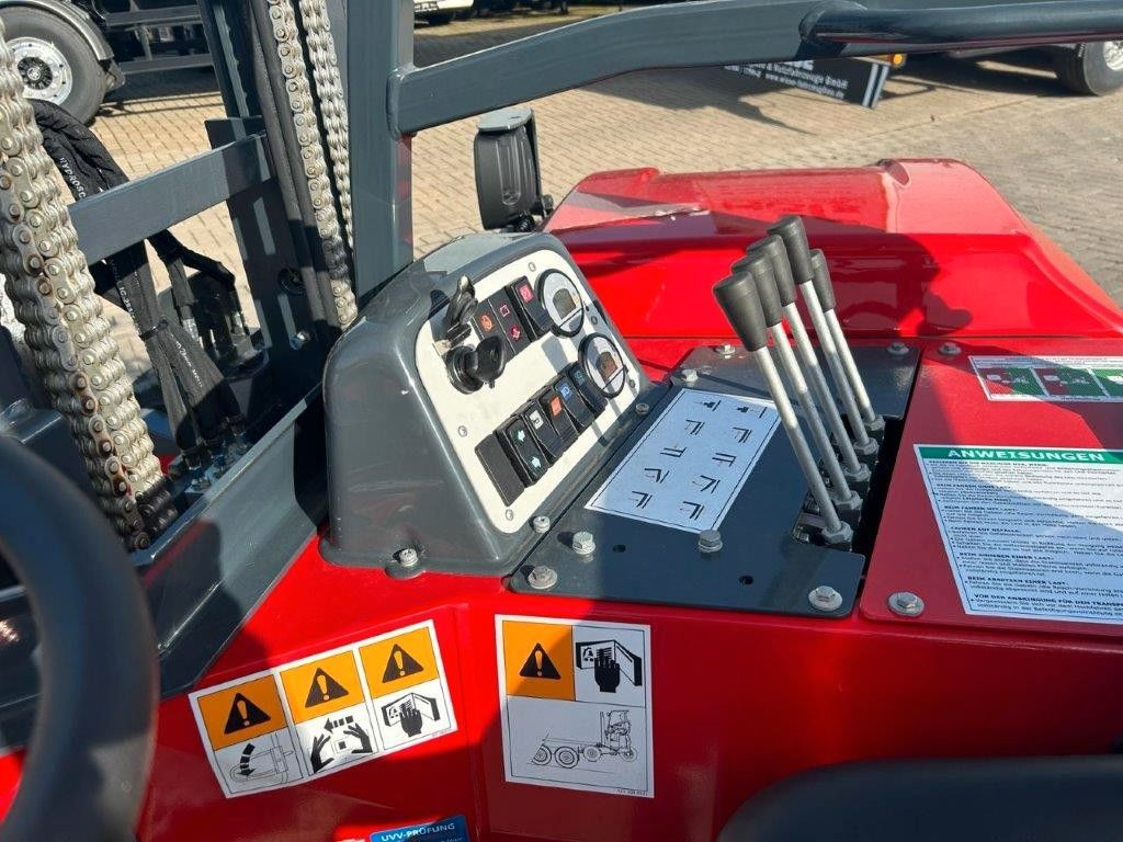 Moffett CARGOTEC - Tragkraft 2.500 kg Moffett CARGOTEC - Tragkraft 2.500 kg - Miete möglich - Дизельный погрузчик: фото 4 Moffett CARGOTEC - Tragkraft 2.500 kg Moffett CARGOTEC - Tragkraft 2.500 kg - Miete möglich - Дизельный погрузчик: фото 4