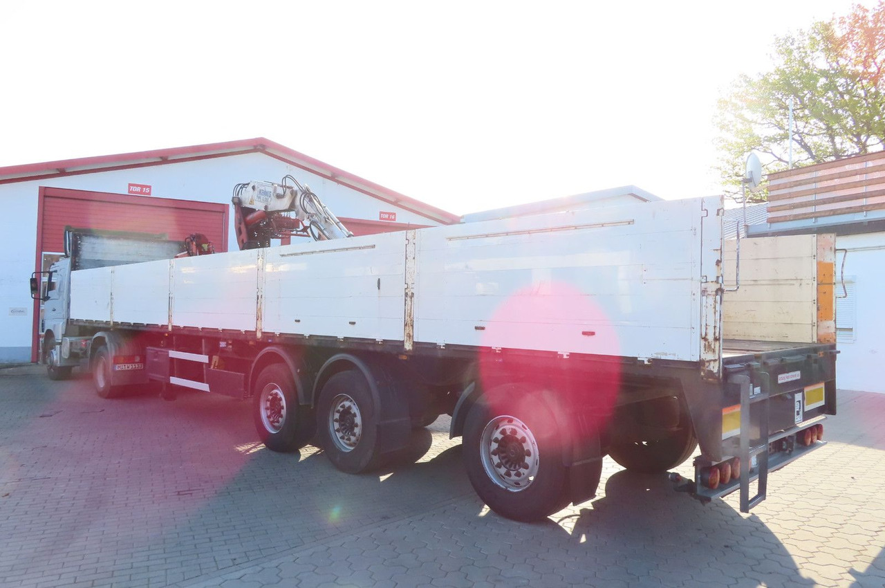 Rollkran Auflieger Kennis - Полуприцеп бортовой/ Платформа: фото 1 Rollkran Auflieger Kennis - Полуприцеп бортовой/ Платформа: фото 1
