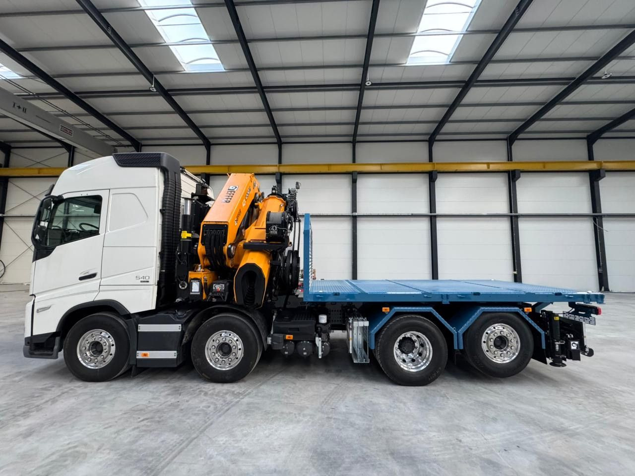 Volvo FH 540 8x2 EFFER Kran Sattelzugmaschine - Автоманипулятор: фото 3 Volvo FH 540 8x2 EFFER Kran Sattelzugmaschine - Автоманипулятор: фото 3