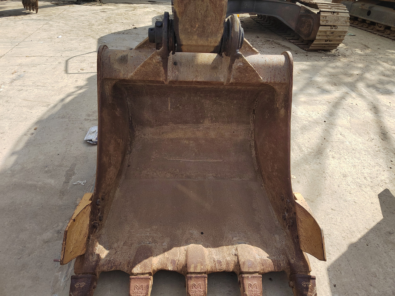 CATERPILLAR 318D - Гусеничный экскаватор: фото 4 CATERPILLAR 318D - Гусеничный экскаватор: фото 4