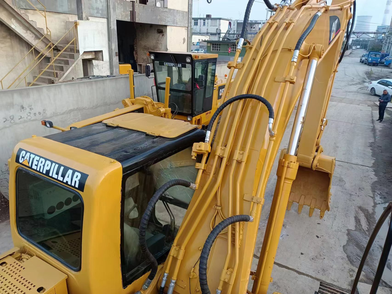 CATERPILLAR 320CL - Гусеничный экскаватор: фото 5 CATERPILLAR 320CL - Гусеничный экскаватор: фото 5