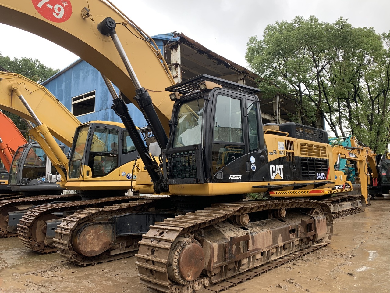 CATERPILLAR 345DL - Гусеничный экскаватор: фото 4 CATERPILLAR 345DL - Гусеничный экскаватор: фото 4