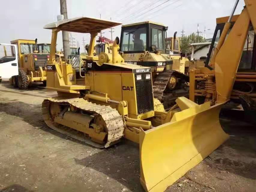 CATERPILLAR D3C - Бульдозер: фото 4 CATERPILLAR D3C - Бульдозер: фото 4