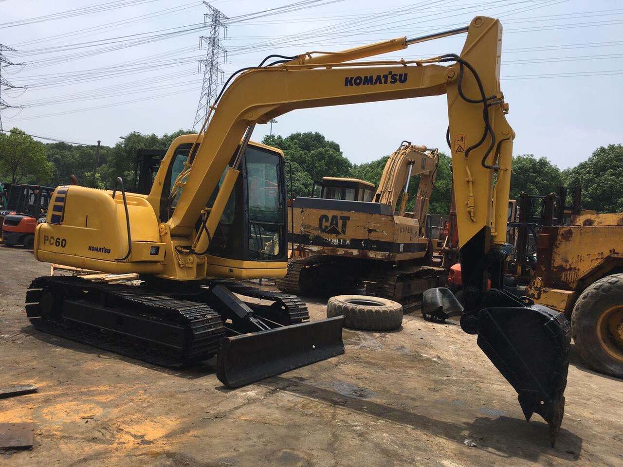 KOMATSU PC60-7 - Мини-экскаватор: фото 3 KOMATSU PC60-7 - Мини-экскаватор: фото 3