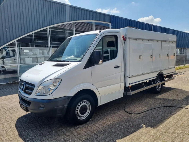 Mercedes-Benz Sprinter 313 CDI/ Eis/ Ice/-40/ 5+5 Turen/ Carlsen Baltic Euro 5 - Фургон-рефрижератор: фото 4 Mercedes-Benz Sprinter 313 CDI/ Eis/ Ice/-40/ 5+5 Turen/ Carlsen Baltic Euro 5 - Фургон-рефрижератор: фото 4
