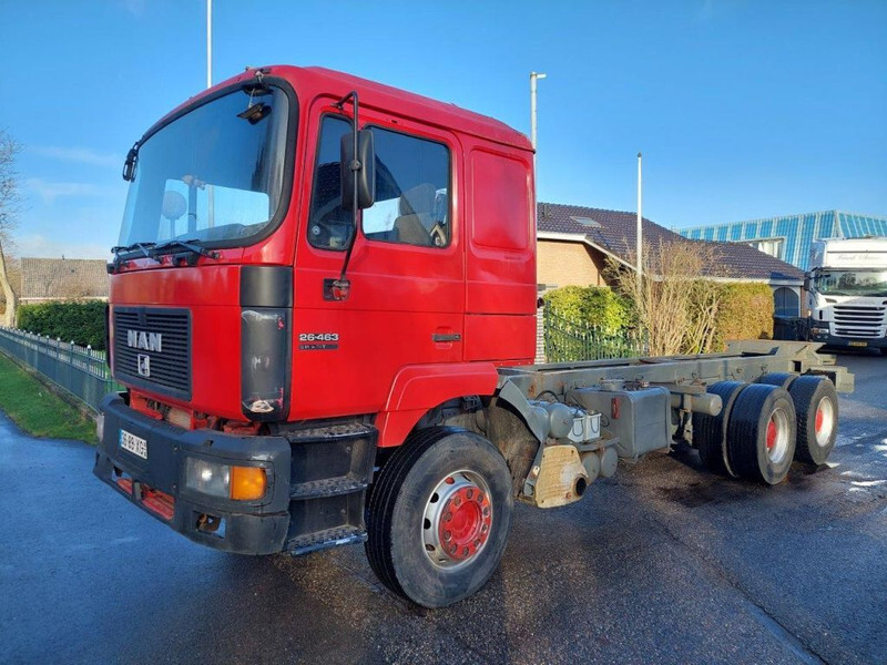MAN 26.463 6X4 CHASSIS - Грузовик-шасси: фото 1 MAN 26.463 6X4 CHASSIS - Грузовик-шасси: фото 1
