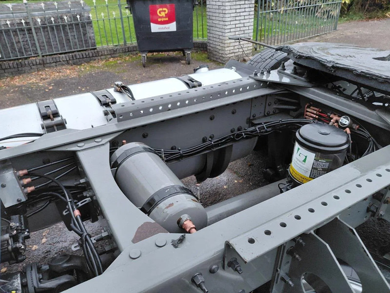 Тягач Volvo FH 12.380 MANUAL 3+3 GEARBOX: фото 11 Тягач Volvo FH 12.380 MANUAL 3+3 GEARBOX: фото 11