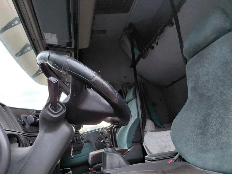 Тягач Volvo FH 12.380 MANUAL 3+3 GEARBOX: фото 12 Тягач Volvo FH 12.380 MANUAL 3+3 GEARBOX: фото 12