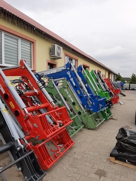 Metal-Technik Frontlader für CASE FARMALL 95A, 105A, 105C / Ładowacz czołowy d - Фронтальный погрузчик для трактора: фото 2 Metal-Technik Frontlader für CASE FARMALL 95A, 105A, 105C / Ładowacz czołowy d - Фронтальный погрузчик для трактора: фото 2