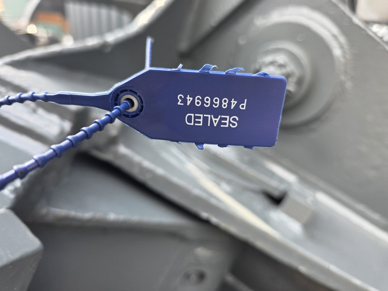 Грейфер для Строительной техники Liebherr gm 75 poliepgrijper 3500 liter orange peel liebherr lh 110 lh 150mantsinen 3500 liter: фото 9