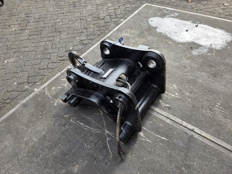 Snelwissel cw45 coupler verachtert coupler cw45 verachtert - Сцепное устройство для Строительной техники: фото 5 Snelwissel cw45 coupler verachtert coupler cw45 verachtert - Сцепное устройство для Строительной техники: фото 5
