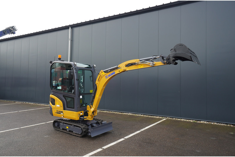 XCMG XE20E MINI CRAWLER DIGGER WITH BUCKETS - Строительная техника: фото 4 XCMG XE20E MINI CRAWLER DIGGER WITH BUCKETS - Строительная техника: фото 4