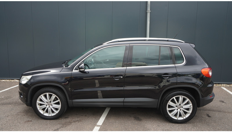 Volkswagen Tiguan 1.4TSI SPORT & STYLE 4MOTION - Микроавтобус, Пассажирский фургон: фото 1 Volkswagen Tiguan 1.4TSI SPORT & STYLE 4MOTION - Микроавтобус, Пассажирский фургон: фото 1