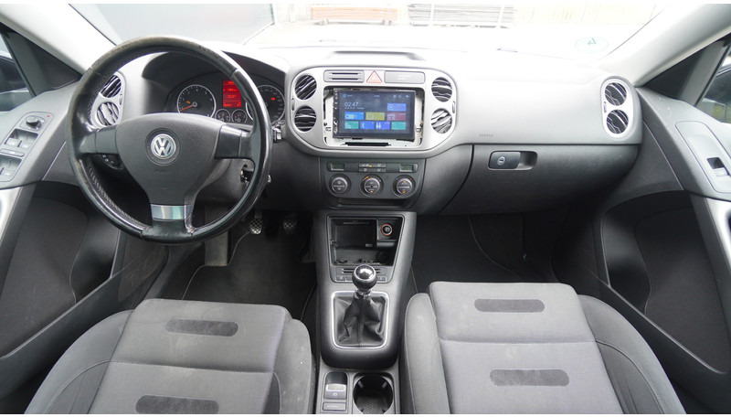 Volkswagen Tiguan 1.4TSI SPORT & STYLE 4MOTION - Микроавтобус, Пассажирский фургон: фото 5 Volkswagen Tiguan 1.4TSI SPORT & STYLE 4MOTION - Микроавтобус, Пассажирский фургон: фото 5