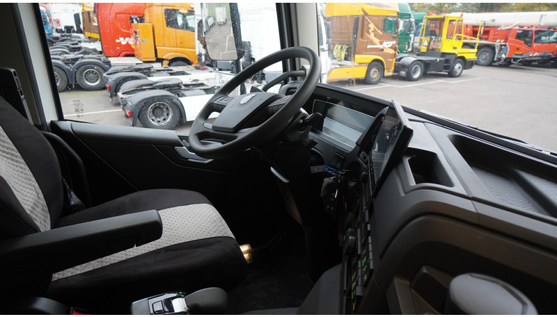 Volvo NEW FMX 460 8X6 TIPPER EURO 6 - Самосвал: фото 5 Volvo NEW FMX 460 8X6 TIPPER EURO 6 - Самосвал: фото 5