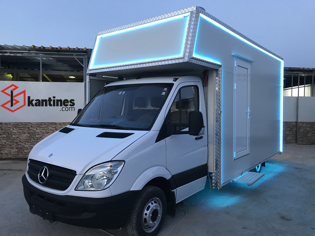 MERCEDES-BENZ 515 CDI - Торговый грузовик: фото 4 MERCEDES-BENZ 515 CDI - Торговый грузовик: фото 4