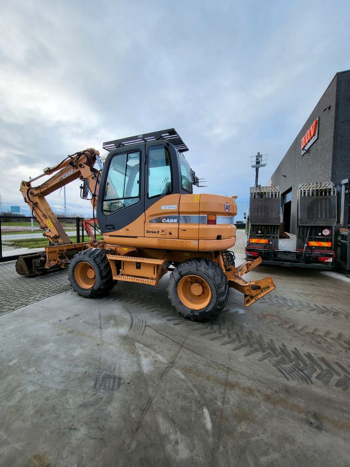 Case WX125 - Колёсный экскаватор: фото 3 Case WX125 - Колёсный экскаватор: фото 3