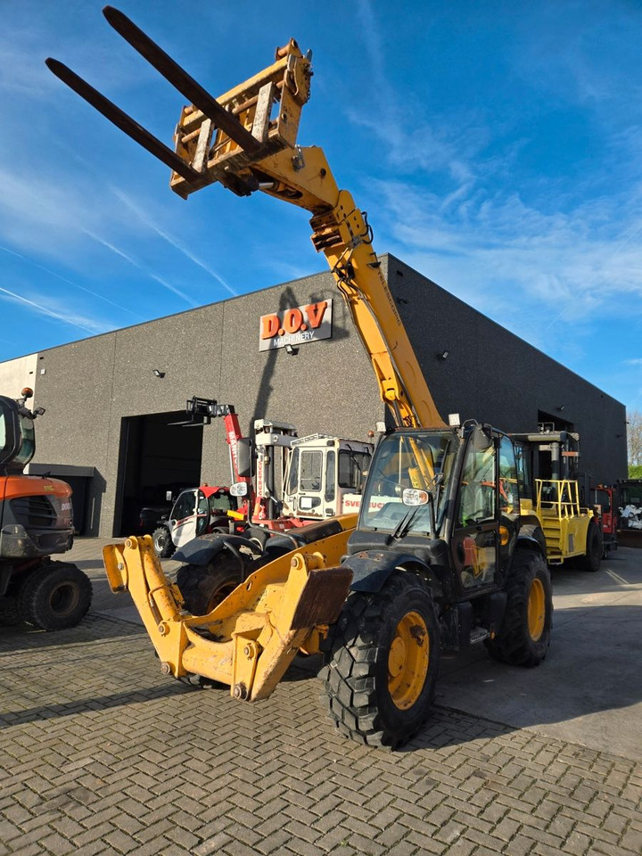 JCB 535-105 - Телескопический погрузчик: фото 1 JCB 535-105 - Телескопический погрузчик: фото 1