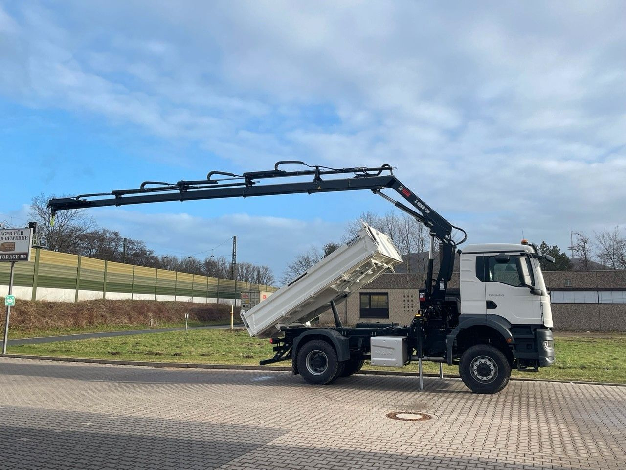 MAN TGS 18.400 TG3 4x4 Euro6e Hiab X-HiDuo 138DS-4 - Самосвал, Автоманипулятор: фото 5 MAN TGS 18.400 TG3 4x4 Euro6e Hiab X-HiDuo 138DS-4 - Самосвал, Автоманипулятор: фото 5