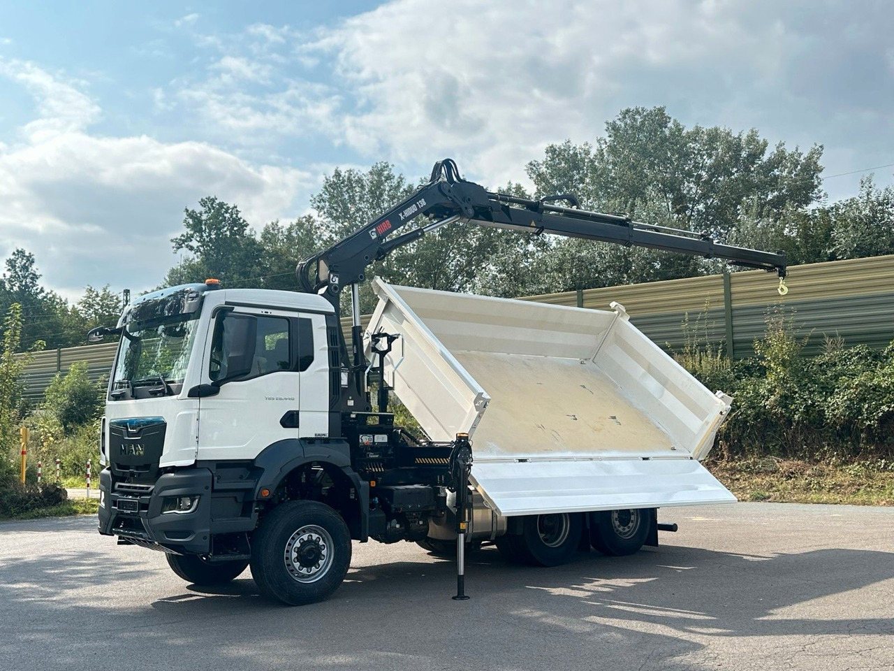 MAN TGS 28.440 6x4-4/3-Seiten- Kipper / Hiab 138-3 - Самосвал, Автоманипулятор: фото 2 MAN TGS 28.440 6x4-4/3-Seiten- Kipper / Hiab 138-3 - Самосвал, Автоманипулятор: фото 2