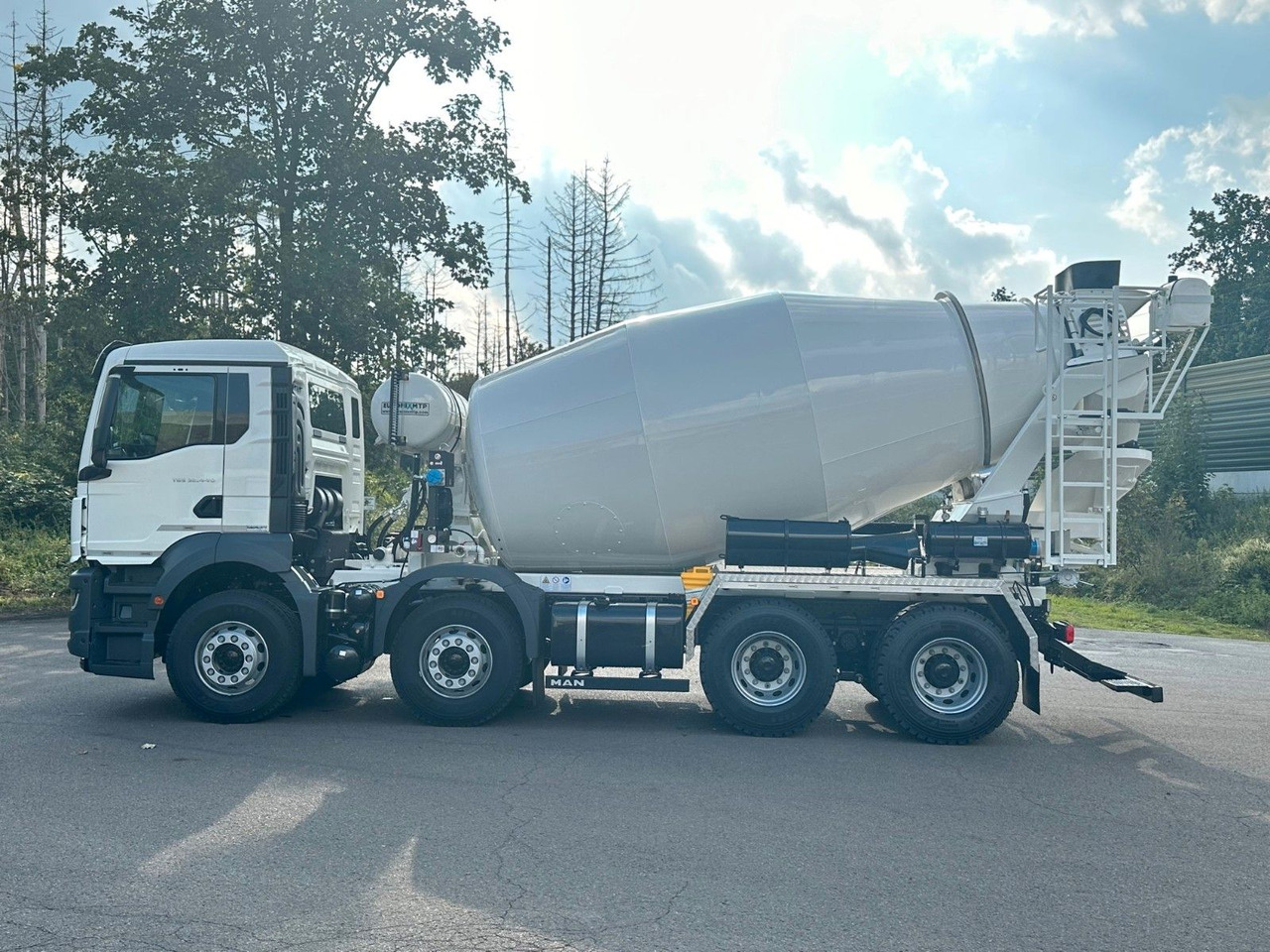 MAN TGS 32.440 8x4 / Euromix MTP EM 9 L - Автобетоносмеситель: фото 4 MAN TGS 32.440 8x4 / Euromix MTP EM 9 L - Автобетоносмеситель: фото 4