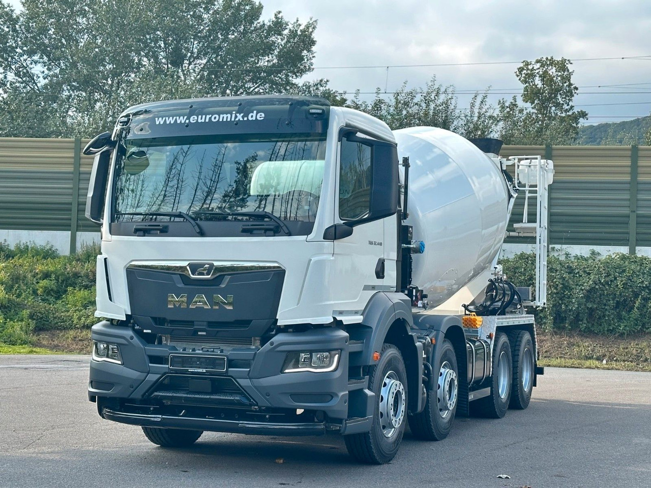 MAN TGS 32.440 8x4 / Euromix MTP EM 9 L - Автобетоносмеситель: фото 2 MAN TGS 32.440 8x4 / Euromix MTP EM 9 L - Автобетоносмеситель: фото 2
