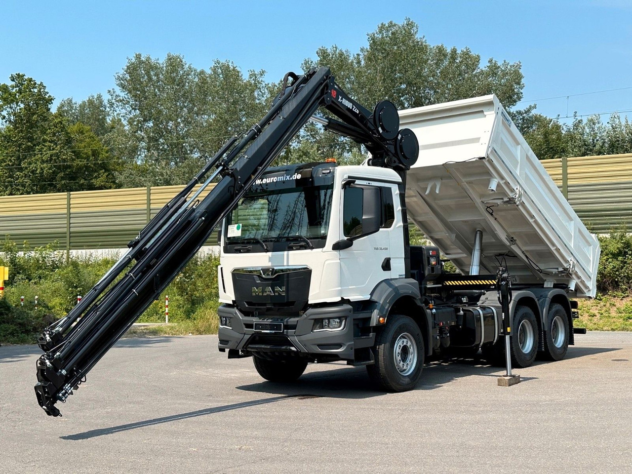 MAN TGS 33.440 6x4 /3-Seiten- Kipper / HIAB 228-6 - Самосвал, Автоманипулятор: фото 5 MAN TGS 33.440 6x4 /3-Seiten- Kipper / HIAB 228-6 - Самосвал, Автоманипулятор: фото 5