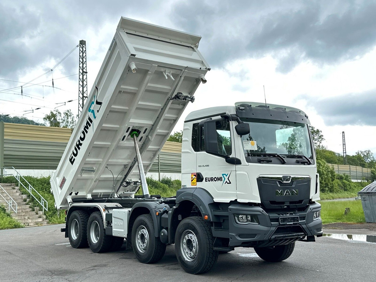 Самосвал MAN TGS 35.480 8x4 EuromixMTP 2-Seiten-Kipper: фото 17