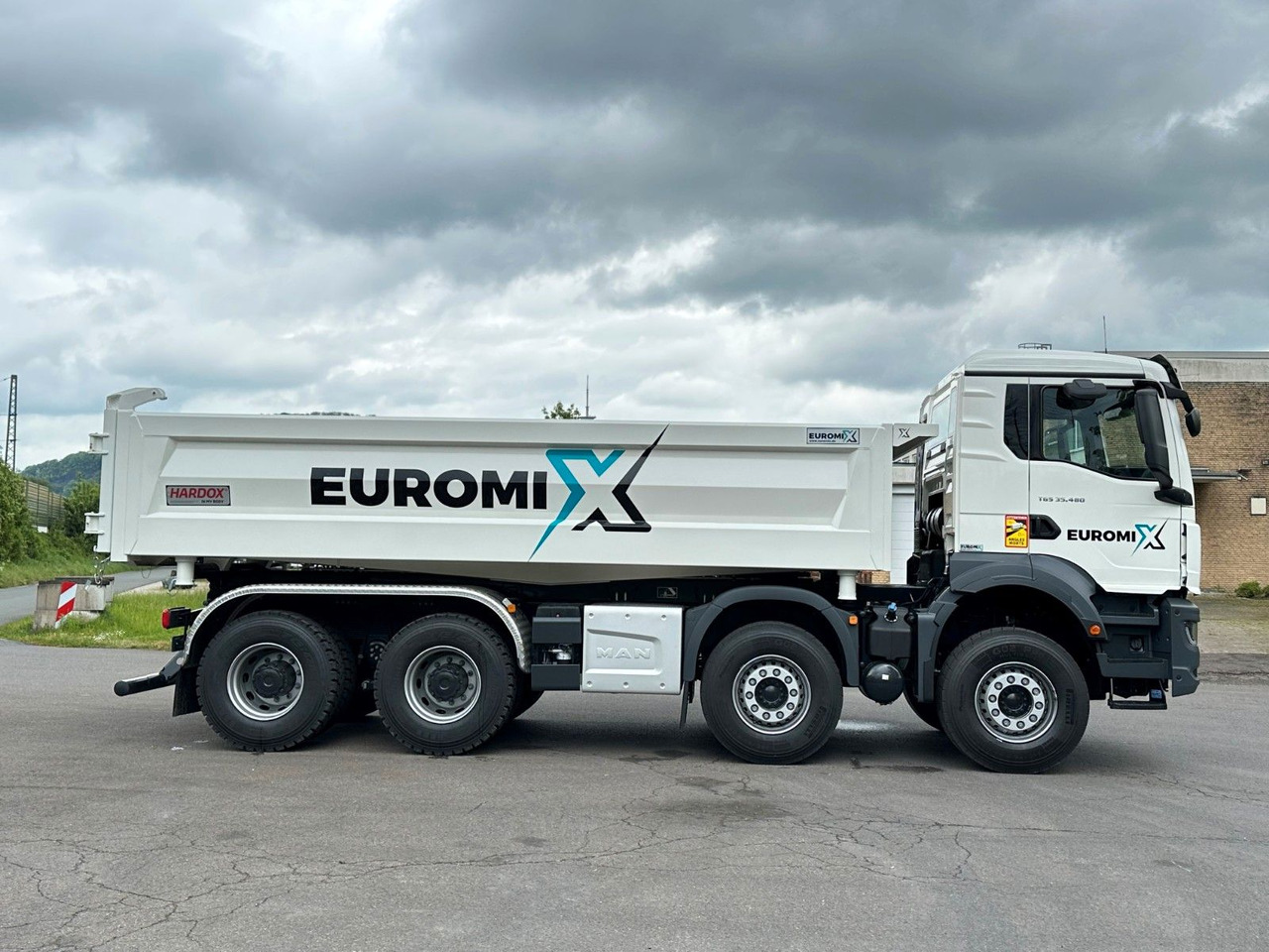 Самосвал MAN TGS 35.480 8x4 EuromixMTP 2-Seiten-Kipper: фото 9