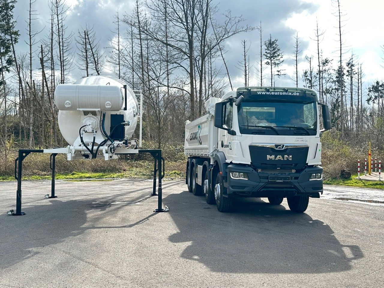 MAN TGS 41.440 8x4 WECHSELSYSTEM KIPPER+MISCHER - Автобетоносмеситель: фото 2 MAN TGS 41.440 8x4 WECHSELSYSTEM KIPPER+MISCHER - Автобетоносмеситель: фото 2