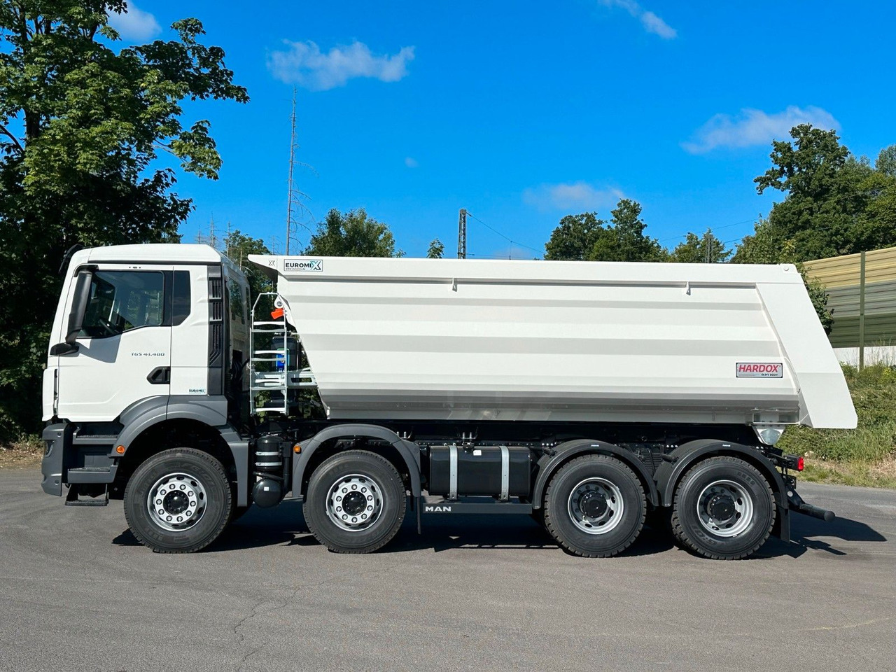 MAN TGS 41.480 BB 8X4 Euromix Mulden Kipper HARDOX - Самосвал: фото 4 MAN TGS 41.480 BB 8X4 Euromix Mulden Kipper HARDOX - Самосвал: фото 4