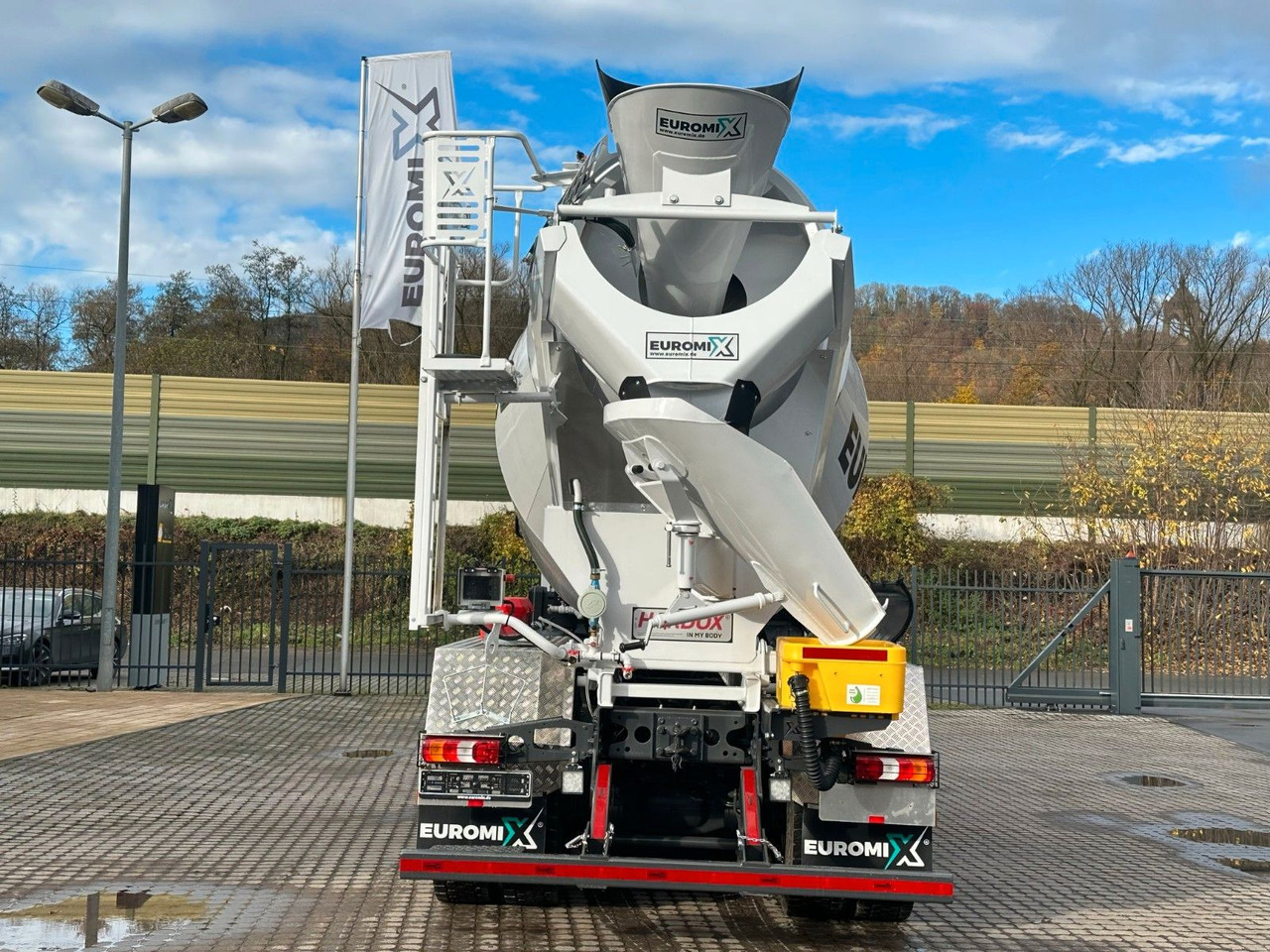 Mercedes-Benz Arocs 5 3540 8x4 EURO 6e EuromixMTP EM 9 L - Автобетоносмеситель: фото 5 Mercedes-Benz Arocs 5 3540 8x4 EURO 6e EuromixMTP EM 9 L - Автобетоносмеситель: фото 5