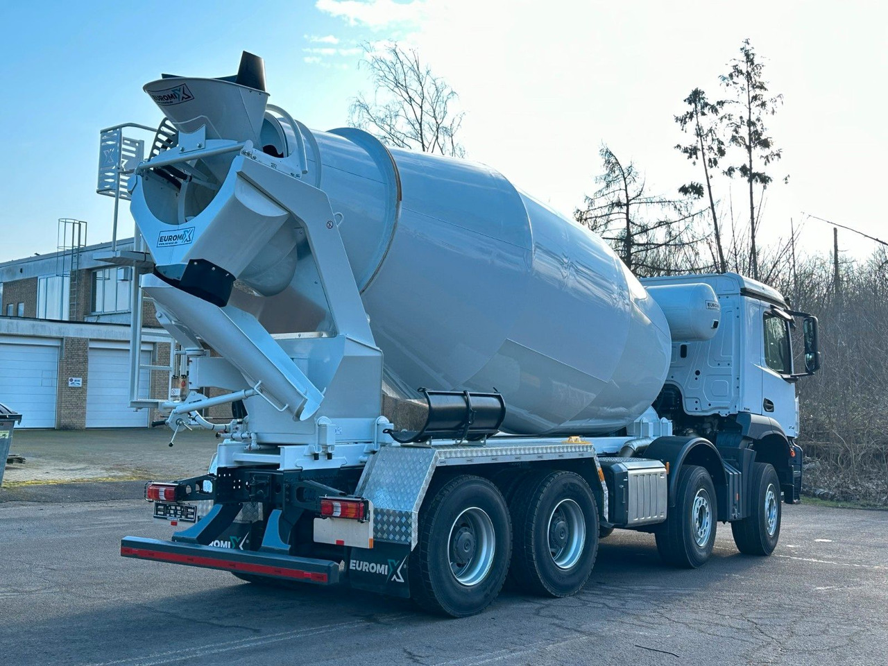 Mercedes-Benz Arocs 5 3743 8X4 / Euro6e EuromixMTP EM 10 L - Автобетоносмеситель: фото 5 Mercedes-Benz Arocs 5 3743 8X4 / Euro6e EuromixMTP EM 10 L - Автобетоносмеситель: фото 5