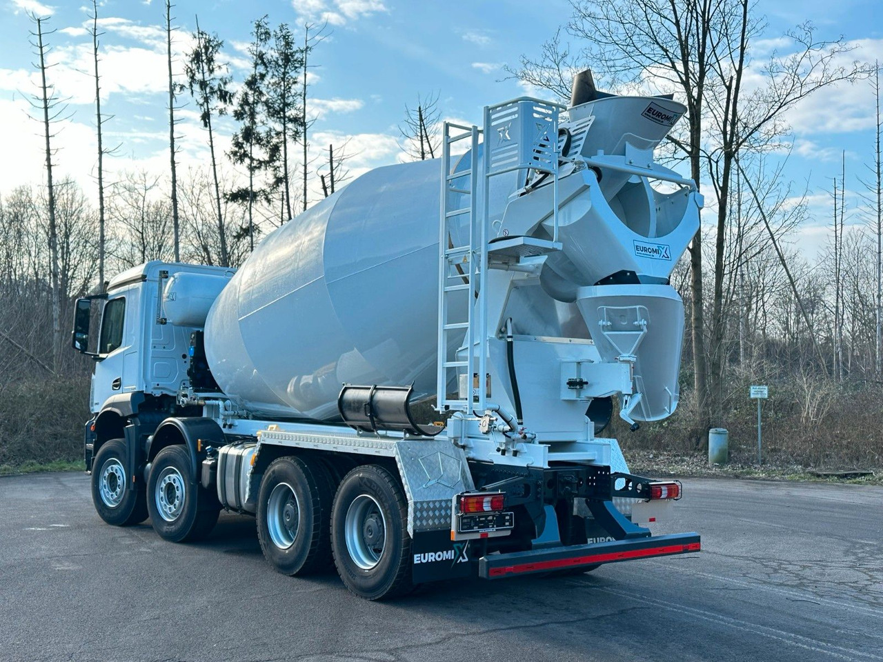 Mercedes-Benz Arocs 5 3743 8X4 / Euro6e EuromixMTP EM 10 L - Автобетоносмеситель: фото 3 Mercedes-Benz Arocs 5 3743 8X4 / Euro6e EuromixMTP EM 10 L - Автобетоносмеситель: фото 3