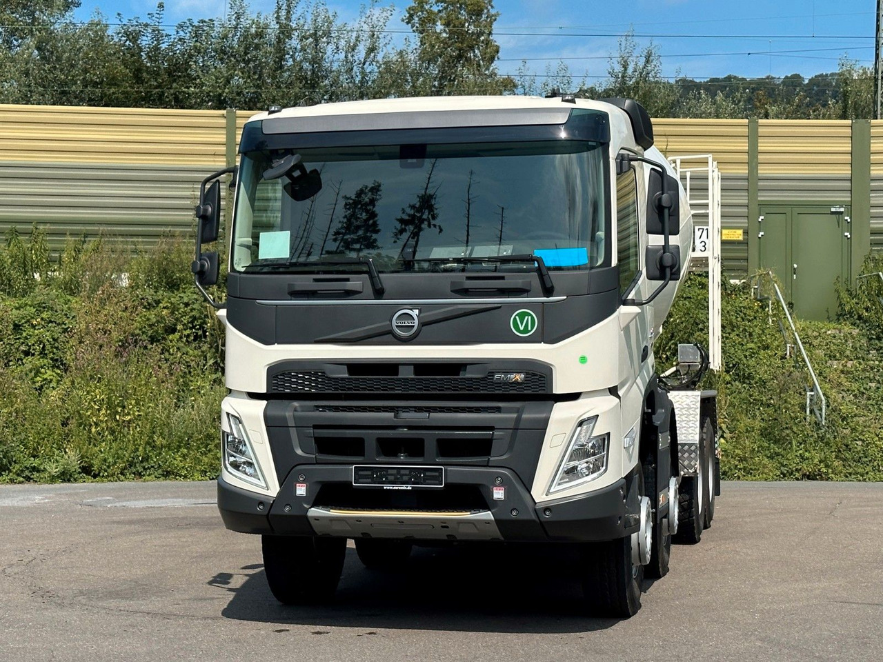 Volvo FMX 500 8X4 Retarder EuromixMTP EM 9 L - Автобетоносмеситель: фото 2 Volvo FMX 500 8X4 Retarder EuromixMTP EM 9 L - Автобетоносмеситель: фото 2