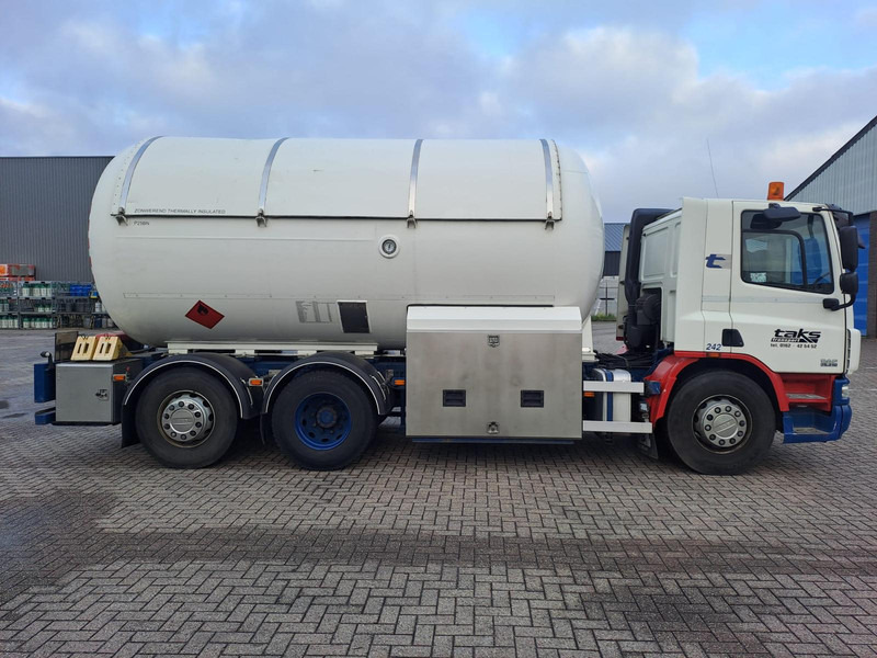 DAF FAN CF75. 6x2 -24030 Liter Gas tank truck ID 2.166 Rootselaar, flowmeter, pump, sunroof on tank - Грузовик-цистерна: фото 1 DAF FAN CF75. 6x2 -24030 Liter Gas tank truck ID 2.166 Rootselaar, flowmeter, pump, sunroof on tank - Грузовик-цистерна: фото 1