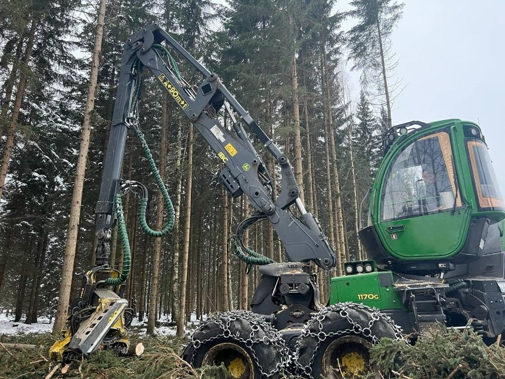 Харвестер John Deere 1170G: фото 11 Харвестер John Deere 1170G: фото 11