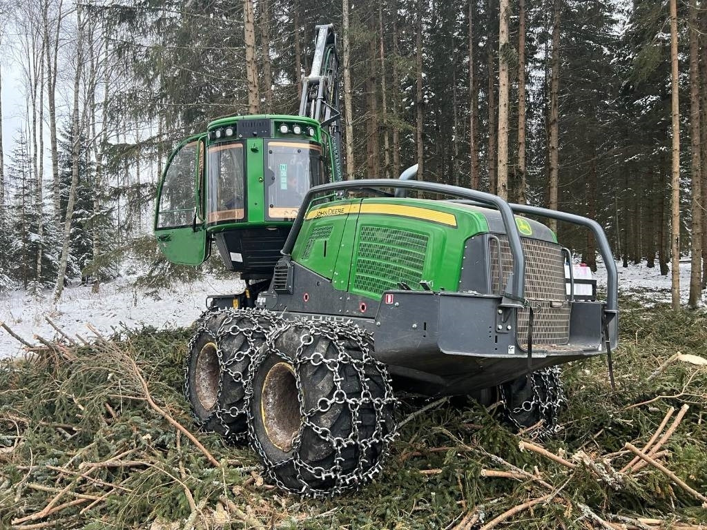 Харвестер John Deere 1170G: фото 7 Харвестер John Deere 1170G: фото 7