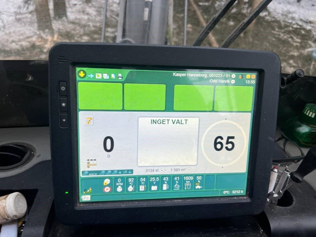 Харвестер John Deere 1170G: фото 24 Харвестер John Deere 1170G: фото 24