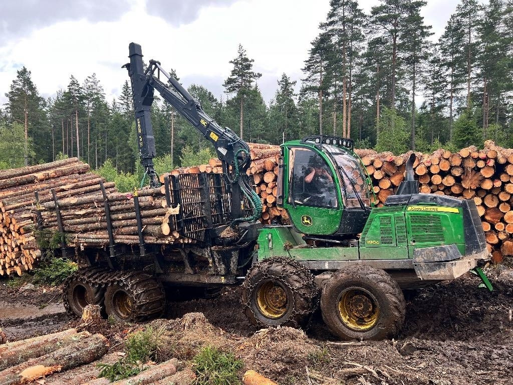 John Deere 1510 G - Форвардер: фото 2 John Deere 1510 G - Форвардер: фото 2