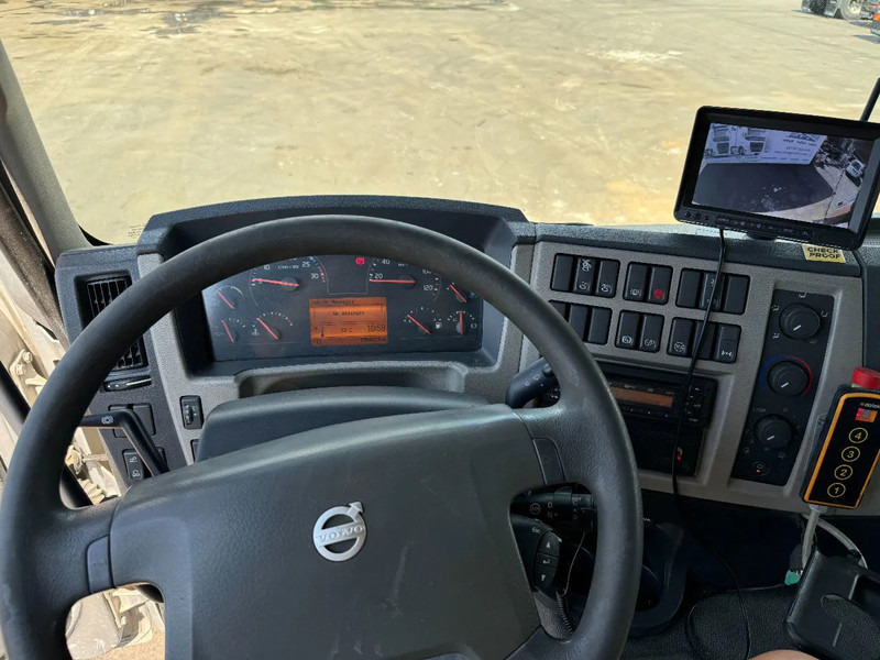 Автобетоносмеситель Volvo FE 320 6x2*4, Euro 6, 7m3 Mixer, 2014: фото 20 Автобетоносмеситель Volvo FE 320 6x2*4, Euro 6, 7m3 Mixer, 2014: фото 20